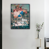 toile murale F1 Michael et Nico accrochée dans un salon avec design vintage et citation