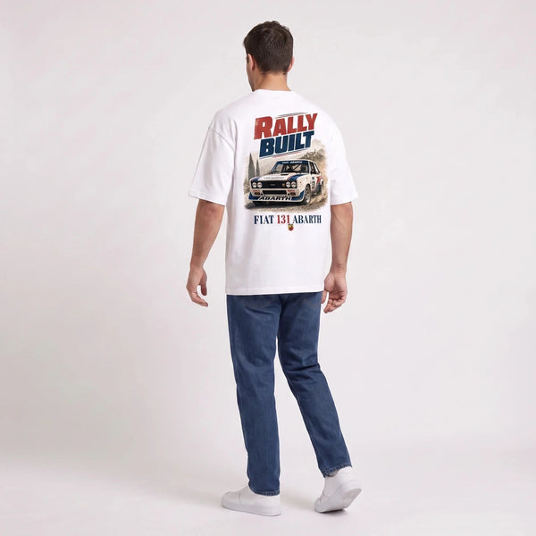 T-shirt Fiat 131 Abarth blanc porté de dos en plan large