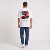 T-shirt Peugeot 205 GTI blanc porté de dos en plan large