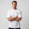 T-shirt blanc Tourismo Clothing vue de face avec logo poitrine minimal