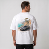 T-shirt blanc oversize Riviera Overboost avec print dos McLaren P1 sur corniche méditerranéenne, Tourismo Clothing